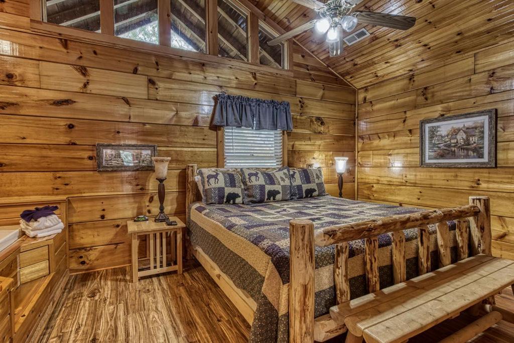 The Nut House, Hot Tub, Game Room, Wifi, 1089 Free Tickets Each Paid Day, Dollywood And More! Пиджен Фордж Екстериор снимка