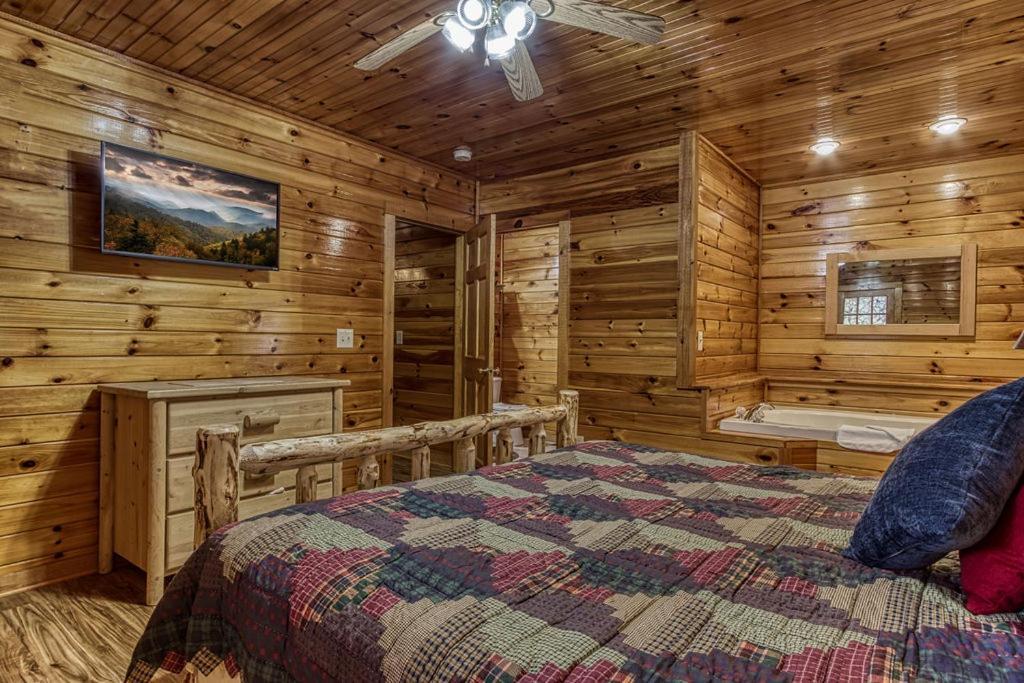 The Nut House, Hot Tub, Game Room, Wifi, 1089 Free Tickets Each Paid Day, Dollywood And More! Пиджен Фордж Екстериор снимка